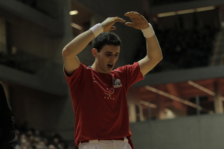 Altunak ezer gutxi egin ahal izan du Bilbon (Aritz LOIOLA/FOKU)