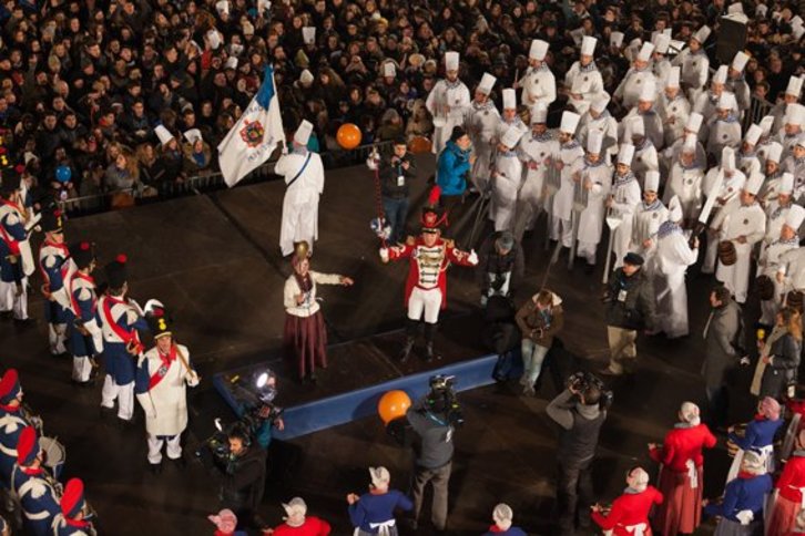 Hasi da San Sebastian eguna Donostian. (@DonostiaUdala)