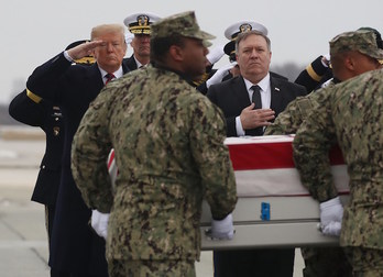 El presidente de EEUU, Donald Trump, y el secretario de Estado, Mike Pompeo. (Mark WILSON/AFP)