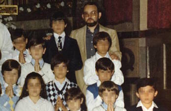 San Martín, rodeado de alumnos. (NAIZ.EUS)