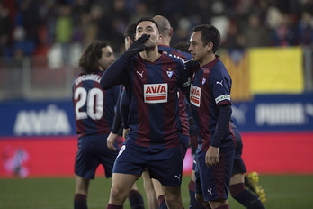 Bi gol egin ditu Charlesek. (Juan Carlos RUIZ/FOKU)