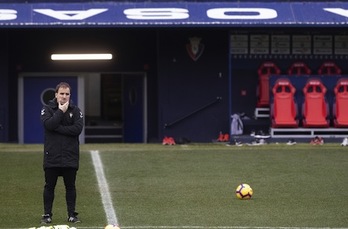 Arrasate prepara el encuentro ante el Sporting. (OSASUNA)