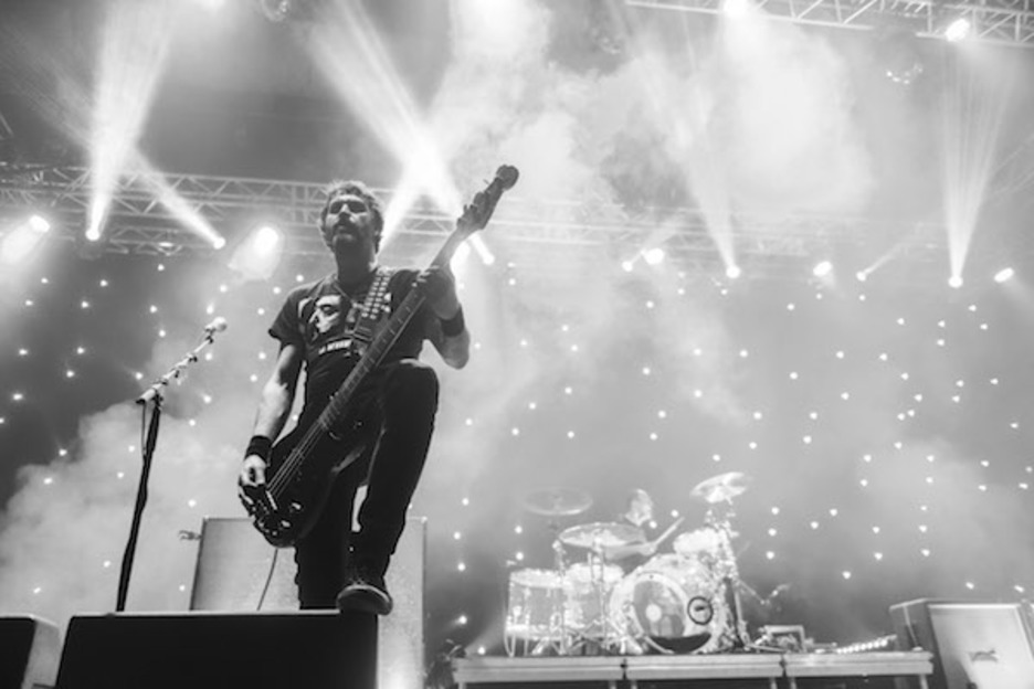 David Gonzalez Berri Txarrak taldeko baxu jotzailea. ©Guillaume Fauveau 