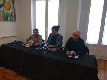 Oiartzabal, Carrera y Azkarraga, en la rueda de prensa. (@aritzinxusta)