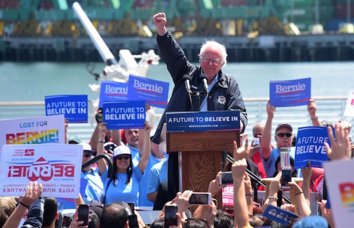 Bernie Sanders, durante la campaña de las primerias de 2016. (FREDERIC J. BROWN / AFP) 