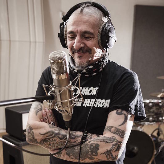 Evaristo, en plena faena. (@entzuner)