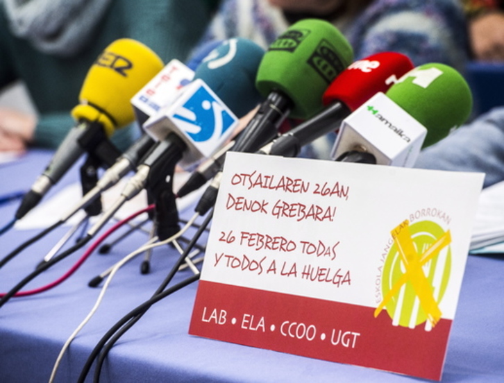 Astearteko greba deitzeko egindako agerraldiko une bat. (Marisol RAMIREZ / FOKU(