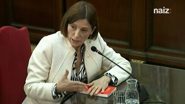 La expresidenta del Parlament, Carme Forcadell, durante su declaración. (NAIZ)