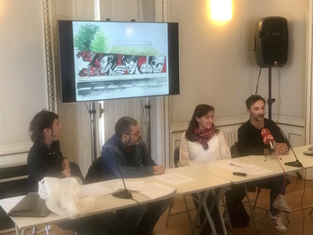 Presentación del mural en homenaje a Eskorbuto.