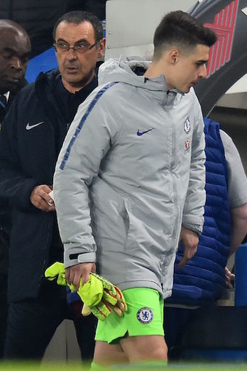 Sarri dejó en el banquillo a Kepa. (GLYN KIRK / AFP)