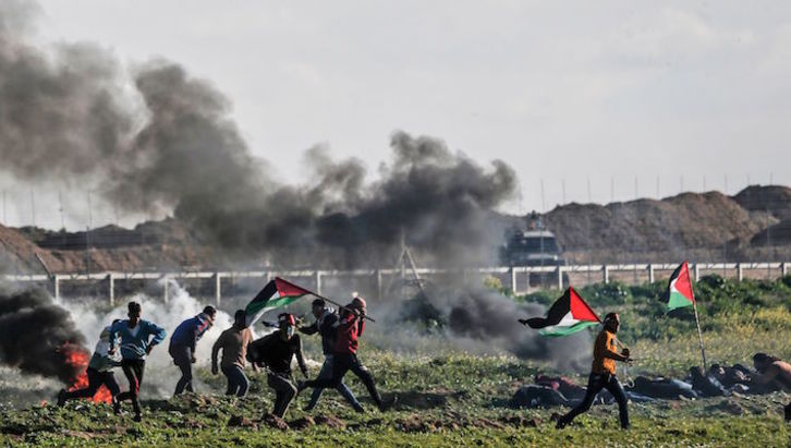 Palestinos protestan en la Franja de Gaza. (Mahmud HAMS/AFP)