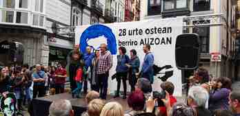 Recibimiento al expreso German Urizar, hoy al mediodía. @goikodeustu