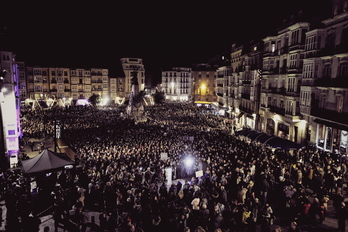 La Virgen Blanca, a rebosar. (FOKU)