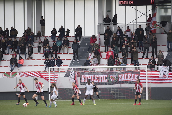 Partido entre Athletic y Madrid en Lezama. (Gorka RUBIO / FOKU)