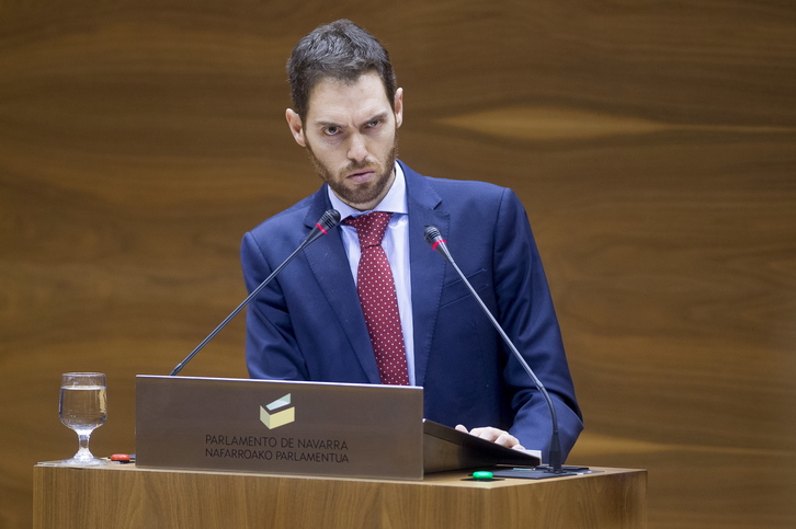 Sergio Sayas, en un debate parlamentario. (Iñigo URIZ | FOKU)