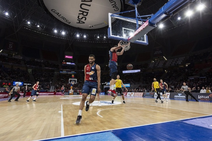 La defensa del Baskonia ha propiciado contras y canastas fáciles (Endika PORTILLO / FOKU)
