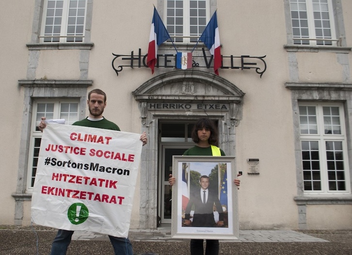 Estatuak mehatxu eginagatik ere, horrelako ekintzak areagotzen ari dira. (Bizi!)