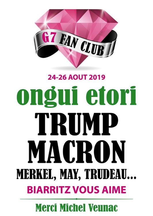 Afixak zeharka folklorizazioari kritika egiten dio.