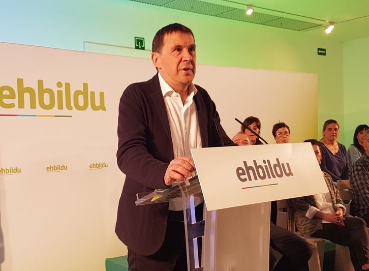 Arnaldo Otegi interviene en el acto que ha cerrado la Asamblea General de EH Bildu.