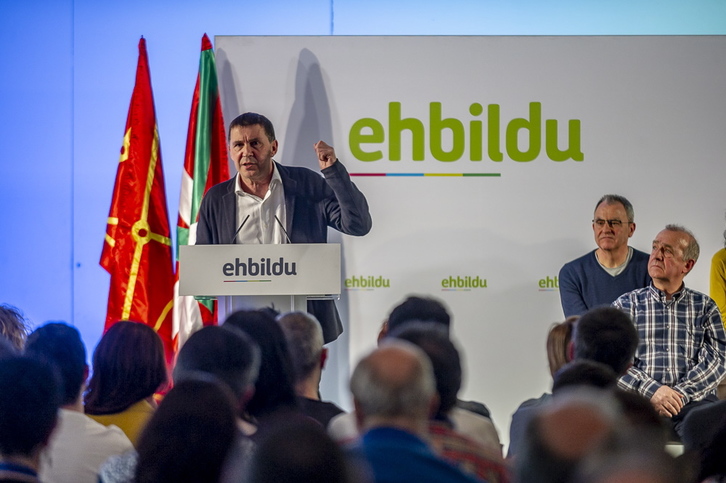  Arnaldo Otegi interviene en el acto que ha cerrado la Asamblea General de EH Bildu. (Jaizki FONTANEDA / FOKU)
