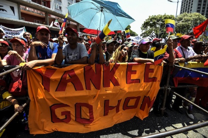Partidarios de Maduro, en la movilización del sábado. (Juan BARRETO / AFP)