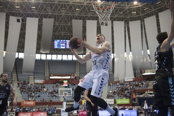 Burjanadze ha sido la cabeza visible de la reacción donostiarra (Juan Carlos RUIZ / FOKU)