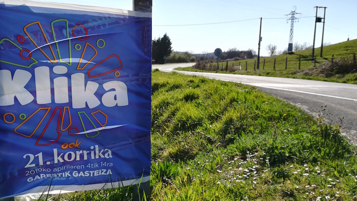 Korrika 21en iragarpena Landan (Araba)