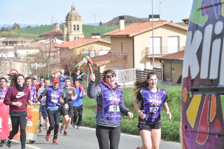 Irribarreak nagusi Korrikan. (Idoia ZABALETA/FOKU) Irribarreak nagusi Korrikan. (Idoia ZABALETA/FOKU)
