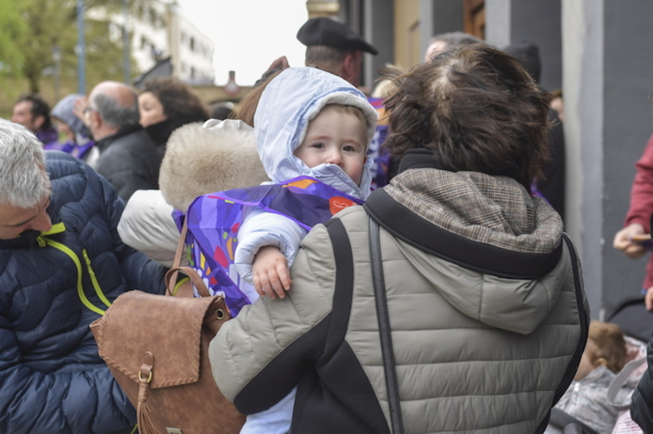Txikienek ere jantzi dute petoa. (Idoia ZABALETA/FOKU) Txikienek ere jantzi dute petoa. (Idoia ZABALETA/FOKU)