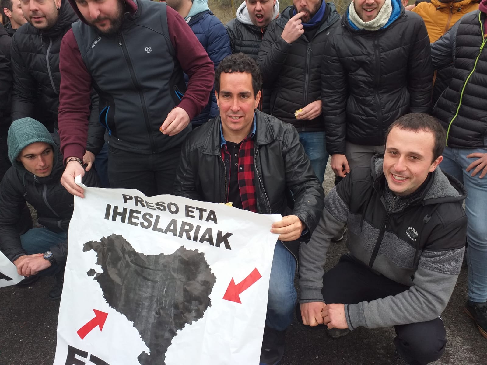 Excarcelado Ekaitz Ezkerra, el último de los presos del «herri harresi