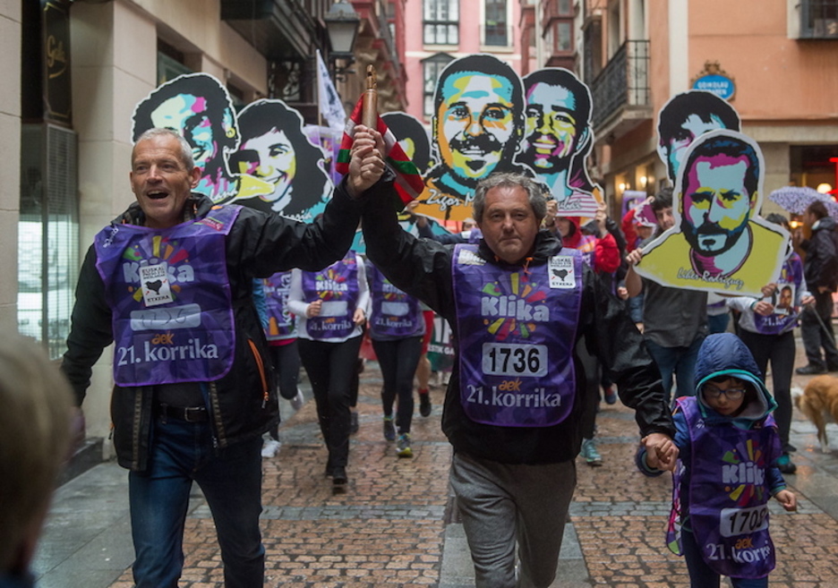 Represaliados vascos, siempre presentes. (Luis JAUREGIALTZO / FOKU) Represaliados vascos, siempre presentes. (Luis JAUREGIALTZO / FOKU)