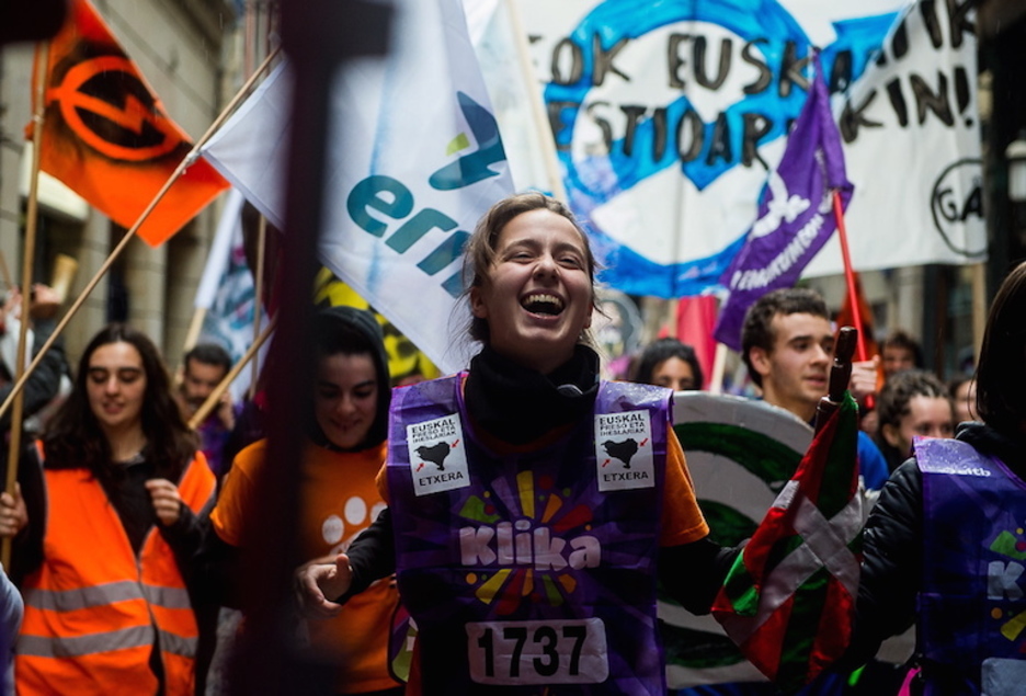 Colectivos juveniles, con el testigo. (Luis JAUREGIALTZO / FOKU) Colectivos juveniles, con el testigo. (Luis JAUREGIALTZO / FOKU)