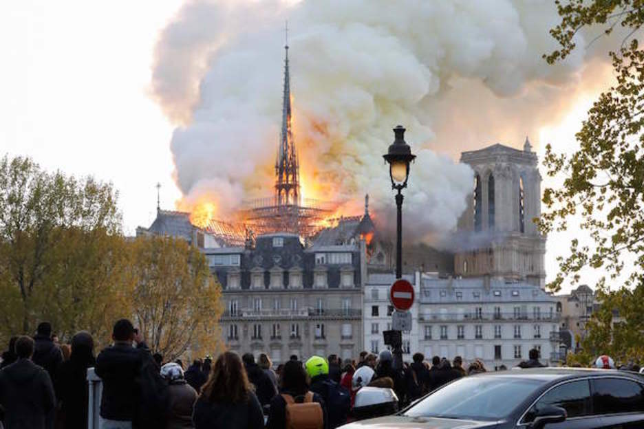 Arde la catedral de Notre Dame en París. (Francois GUILLOT/AFP) Arde la catedral de Notre Dame en París. (Francois GUILLOT/AFP)