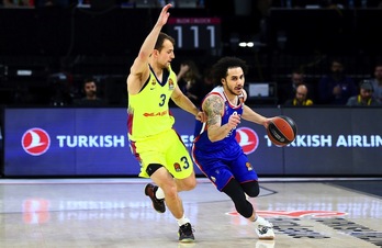 Shane Larkin izan da Anadolu Efesen garaipenaren gako garrantzitsuenetariko bat (EUROLEAGUE.NET)