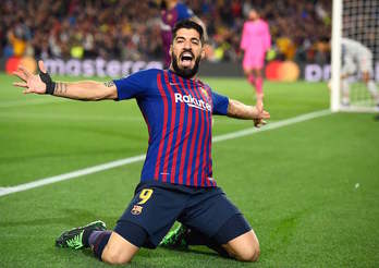 Un gol de Suárez, que no marcaba en Champions desde abril de 2018, da ventaja al Barça (Josep LAGO/AFP)