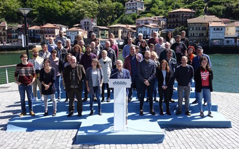 Gipuzkoako EH Bilduren hautagaien agerraldia gaur Pasaian. (NAIZ)