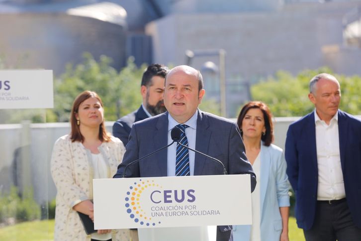 PNV, Geroa Bai, Coalición Canaria, Compromiso por Galicia, Democrates Valencians y Proposta per les Illes Balears han presentado la coalición Ceus. (@eajpnv)