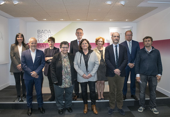 Eusko Ikaskuntza-Laboral Kutxa sarien irabazleak jakinarazi dituzte. (Eusko Ikaskuntza)