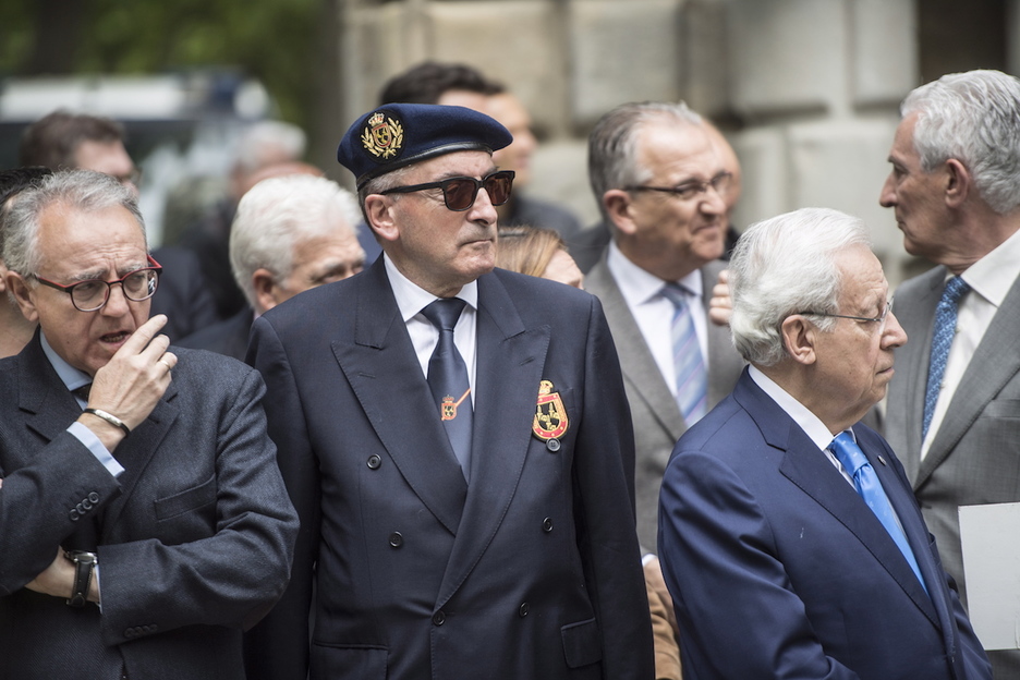 Los expresidentes navarros Miguel Sanz, Juan Cruz Allí y Jaime Ignacio del Burgo. (Jagoba MANTEROLA / FOKU)