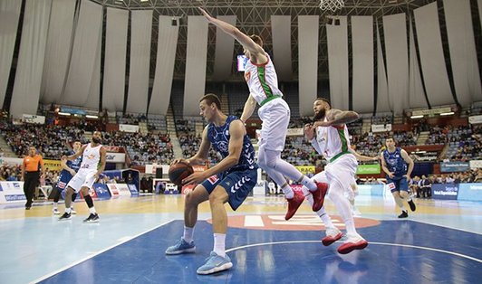 Un momento del partido (GBC)