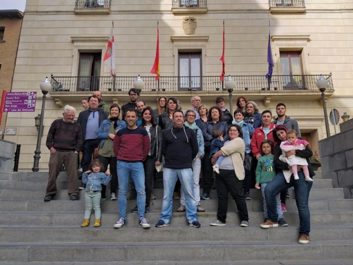 Presentación de un manifiesto en favor del euskara en Tutera. (Ribera con el Euskara)