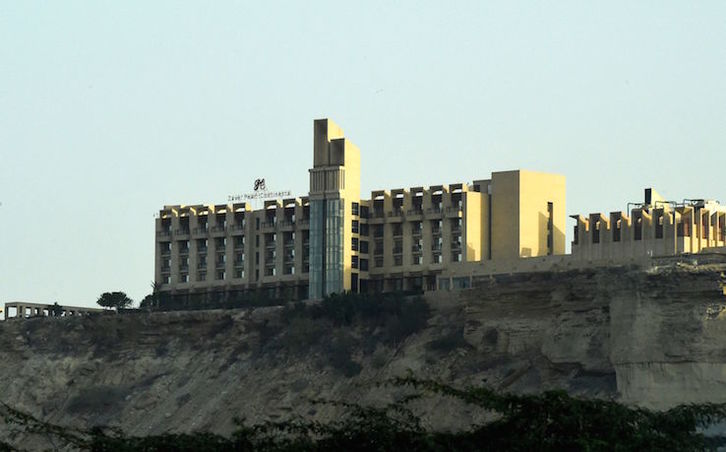  Hotel Pearl Continental, en una colina de Gwadar. (Banaras KHAN/AFP)