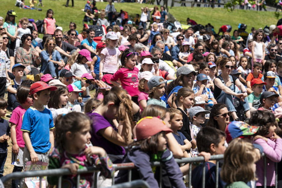 Seaskaren 37. ikastola Arbona-Ahetzen sortuko dela iragarri dute. ©Guillaume FAUVEAU