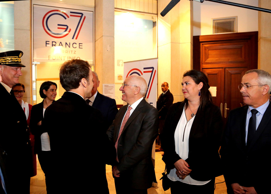 Un repas a été organisé avec les élus locaux du Pays Basque Nord. ©Bob EDME