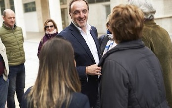 Esparza, en su acto electoral en Barañain. (NAVARRA SUMA)