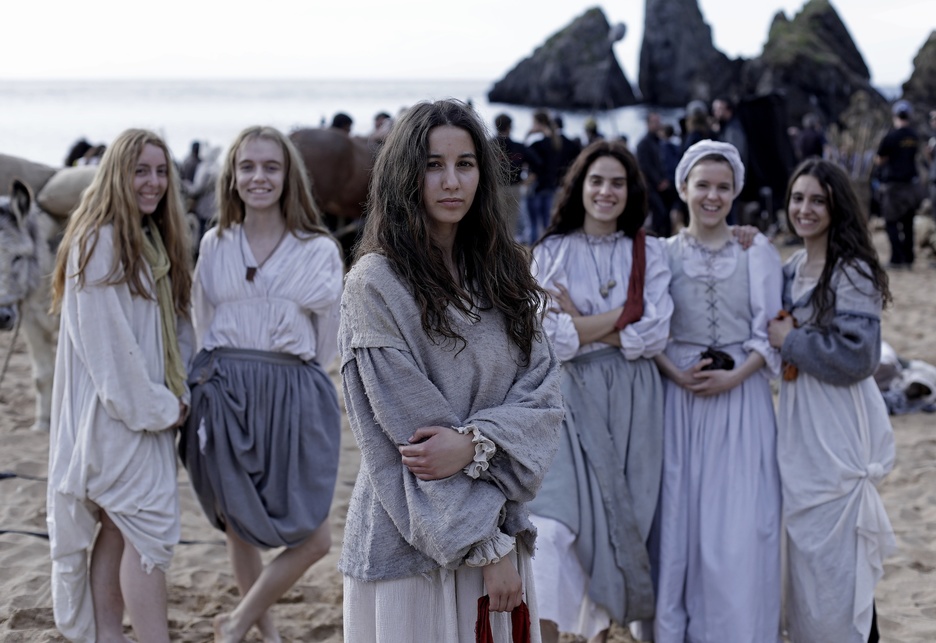 La película está protagonizada por Amaia Aberasturi y se basa en una caza de brujas contra seis mujeres que tuvo lugar en el año 1609. (GARA)