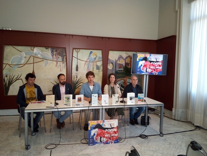 Presentación en Donostia de las jornadas. (NAIZ)