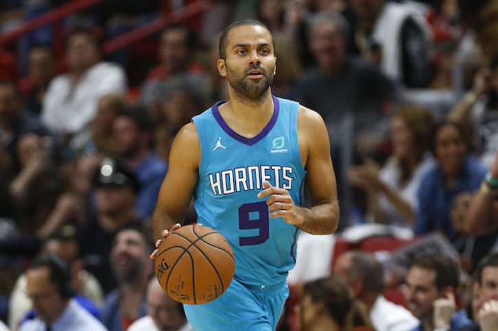 Parker, con los Hornets, su último equipo. (Michael REAVES/AFP)