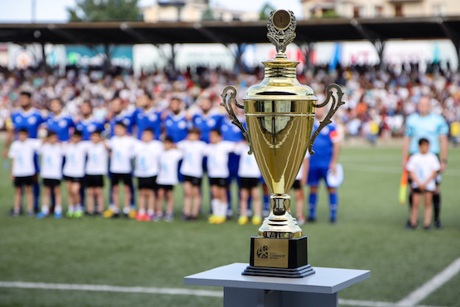 Copa de Europa ConIFA para el ganador del torneo 2019. (Juan TEIXEIRA)