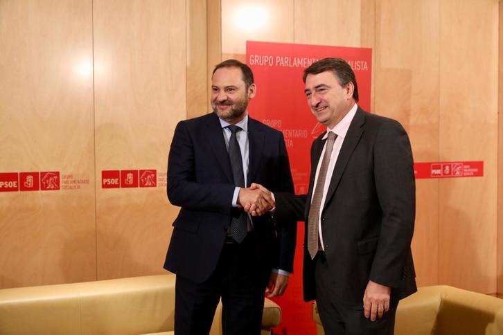 Jose Luis Ábalos y Aitor Esteban se han reunido por espacio de una hora. (@EAJPNV_Congreso)